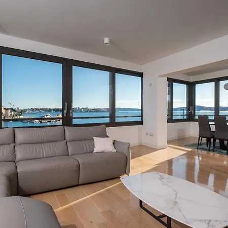 Seafront Luxury Idassa By Belmont Realty *