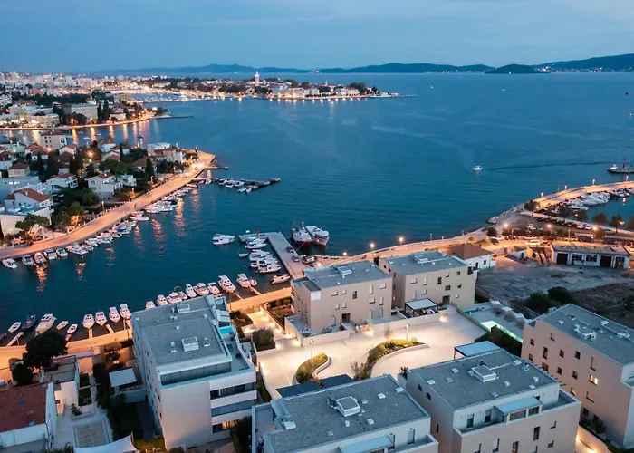 Apartment Seafront Luxury Idassa By Belmont Realty